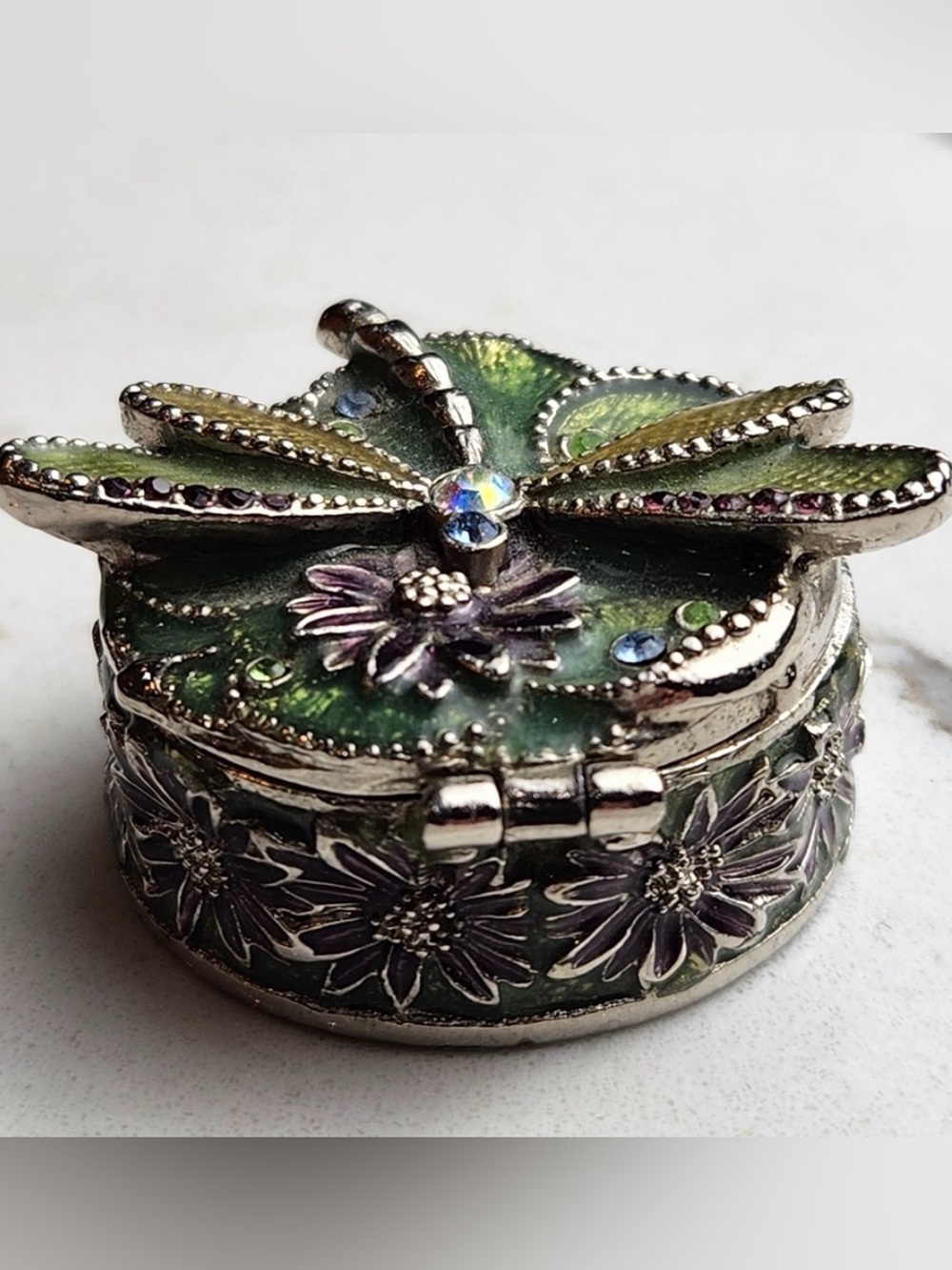 A Jewel for Your Trinkets: The Monet Dragonfly Box